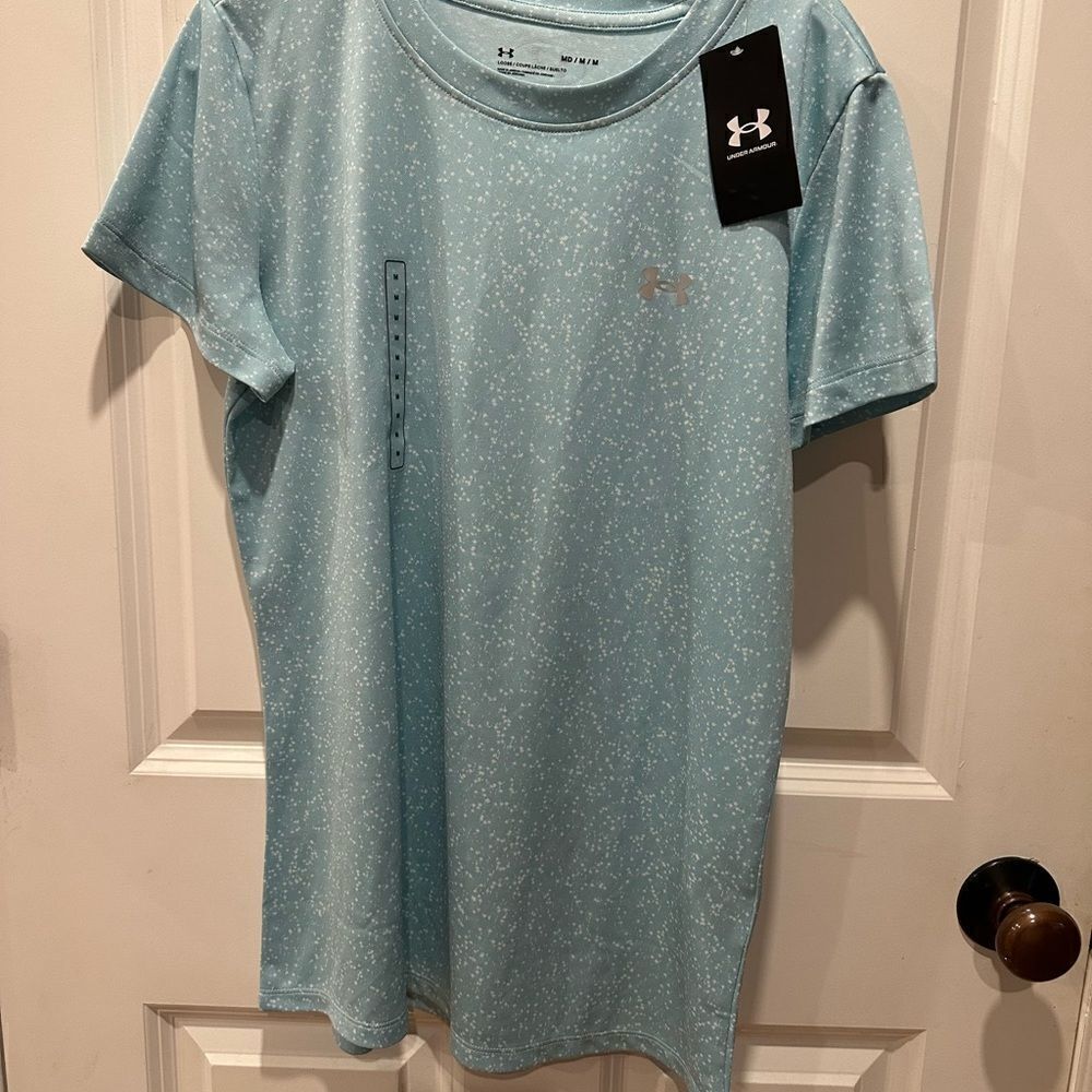 Under Armour medium baby blue with speckles shirt athletic